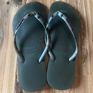 Havaianas stud flip flop